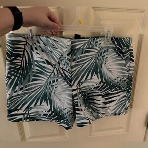 White House Black Market Tropical Palm Leaf Print Shorts - Size 14